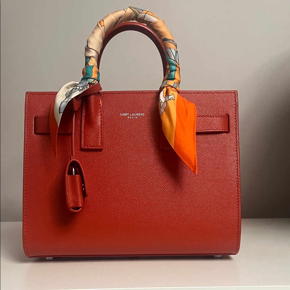 Saint Laurent Sac du Jour Nano size Leather Bag